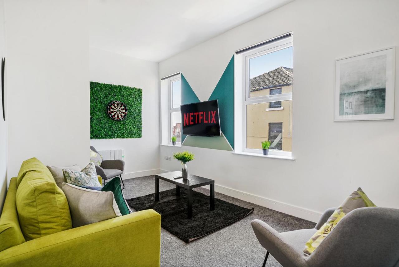 Luxe Holiday Apartments By Sasco Blackpool Room photo